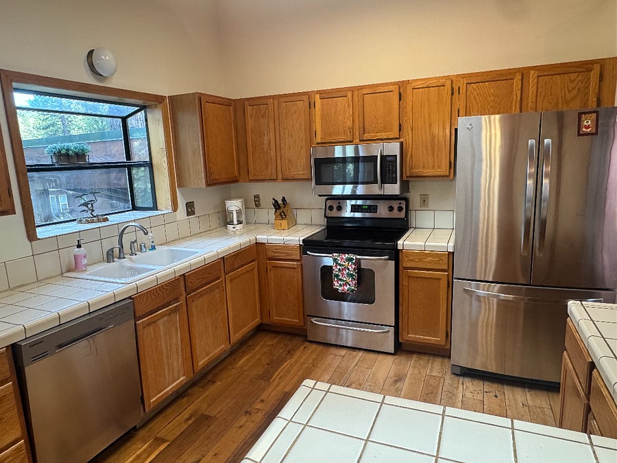 Furnished Finder property 1012642_1 photo 5