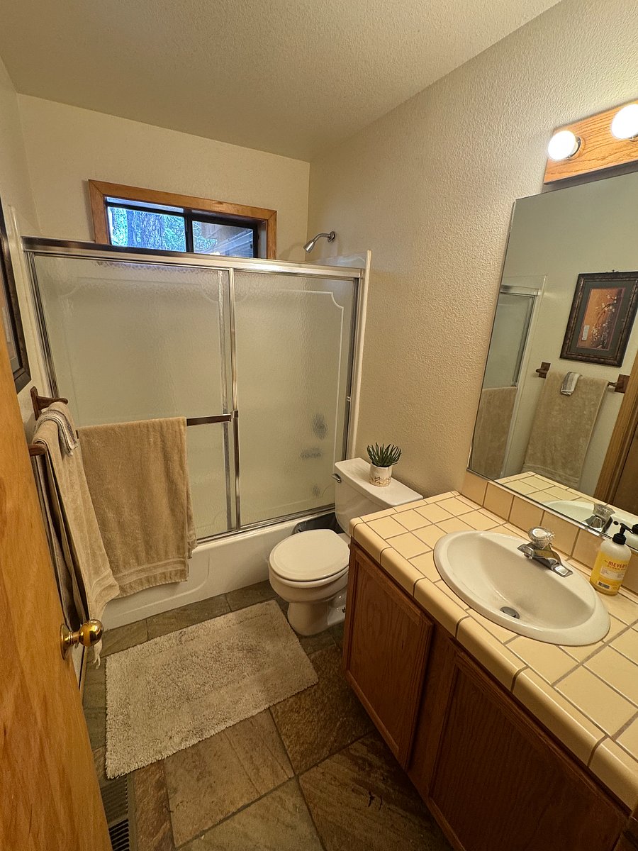 Furnished Finder property 1012642_1 photo 16
