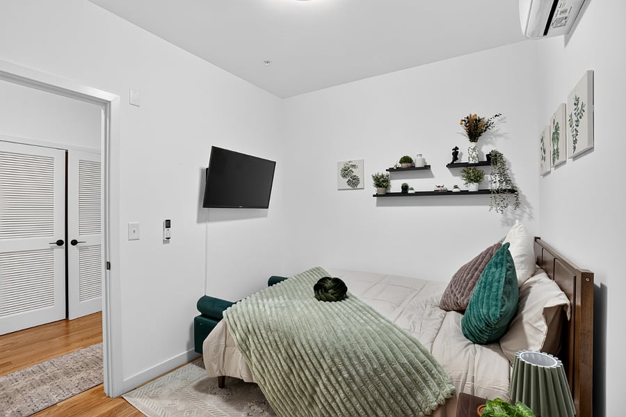 Furnished Finder property 1012651_1 photo 18