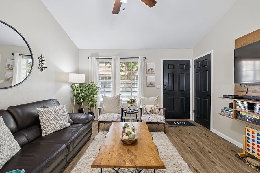 Furnished Finder property 1012659_1 photo 2