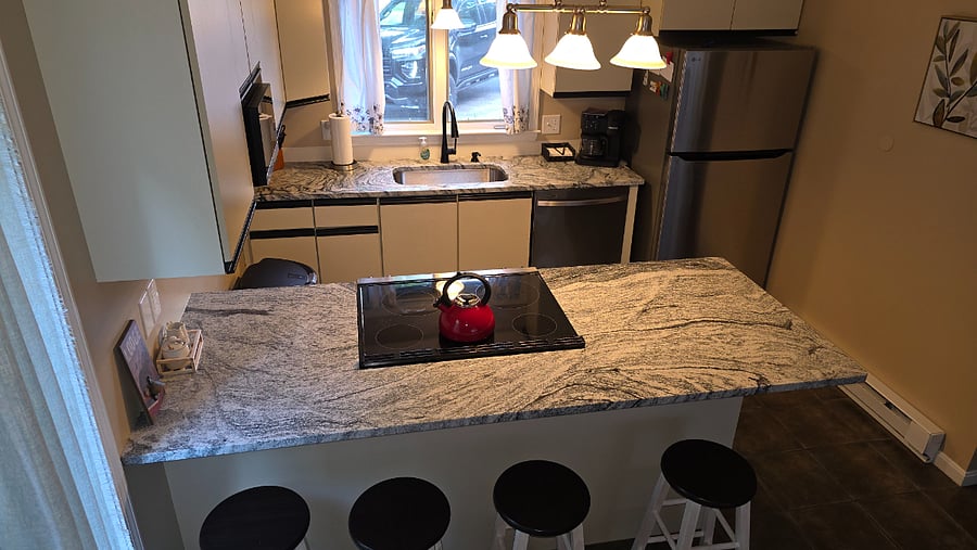 Kitchen with breakfast nook