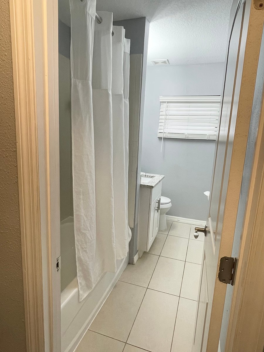 Furnished Finder property 1012669_1 photo 7