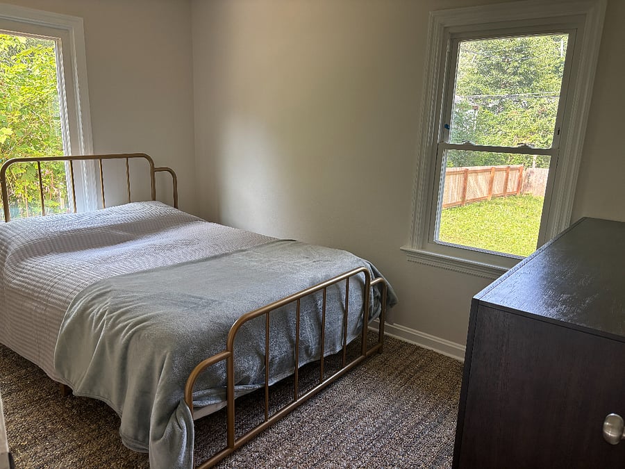 Queen bedroom