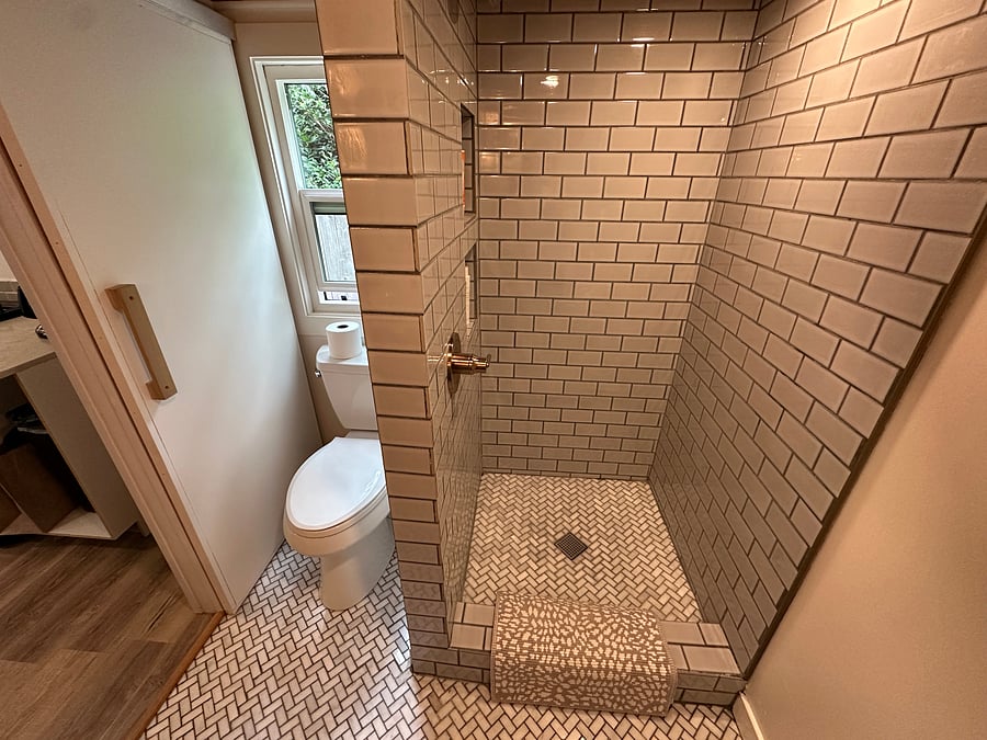 Furnished Finder property 1012706_1 photo 11