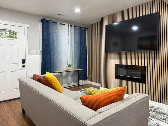 Furnished Finder property 1012707_1 photo 10