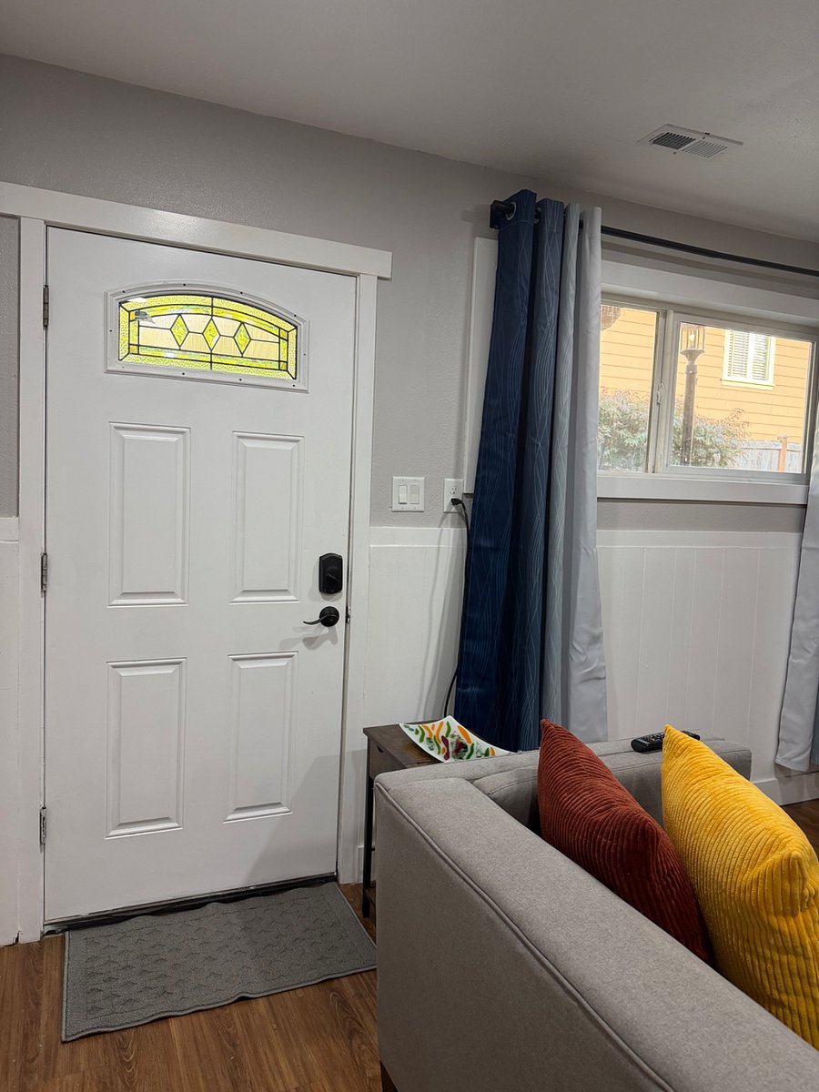Furnished Finder property 1012707_1 photo 18