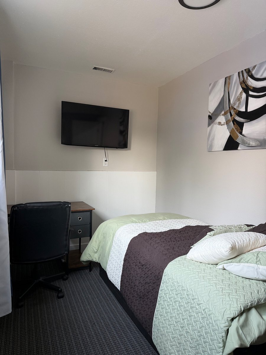 Furnished Finder property 1012707_1 photo 13
