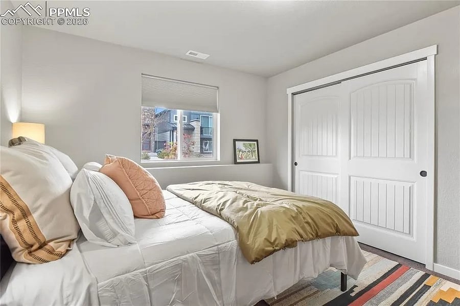 Furnished Finder property 1012708_1 photo 14