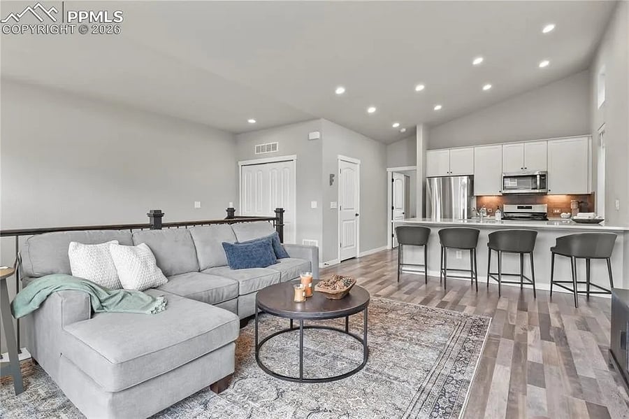 Furnished Finder property 1012708_1 photo 10
