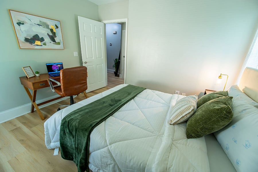 Furnished Finder property 1012709_1 photo 14