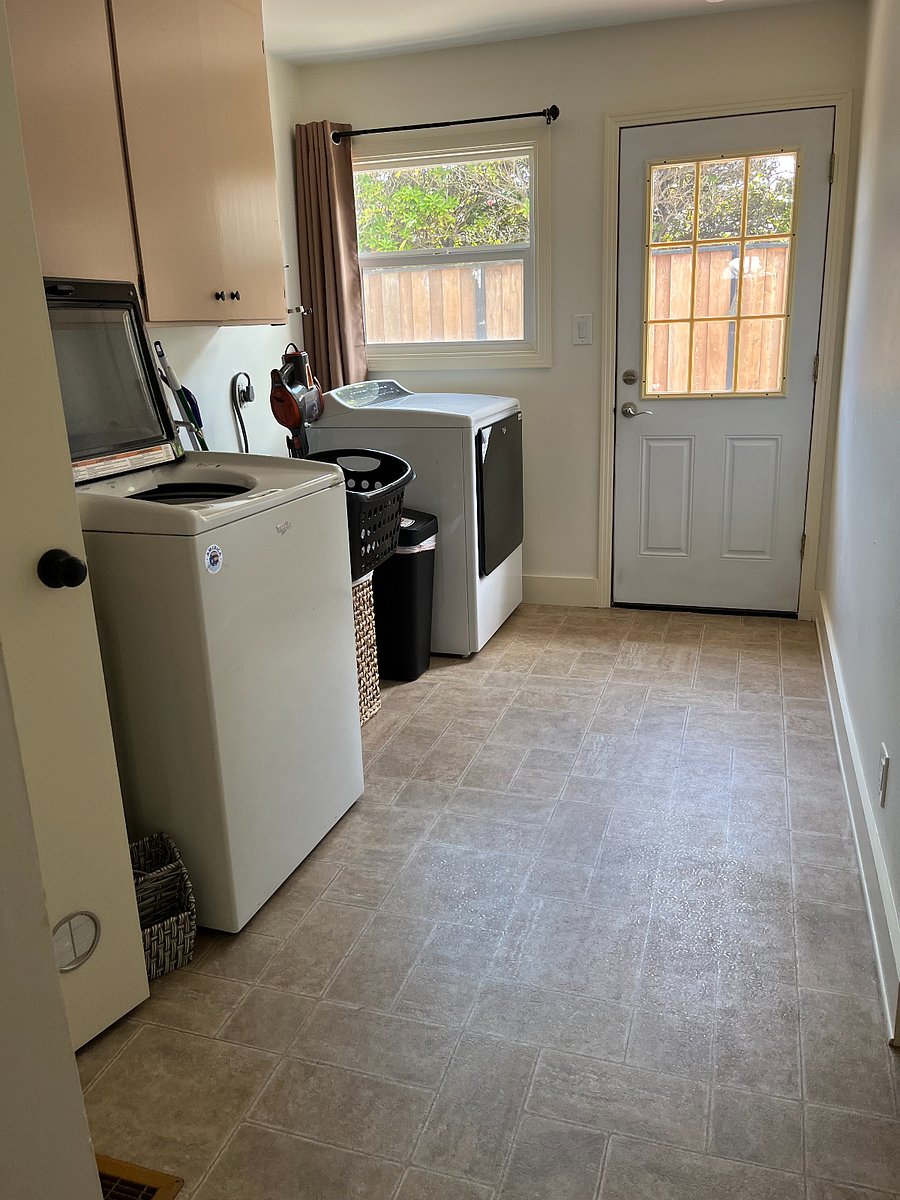 Furnished Finder property 1012710_1 photo 14