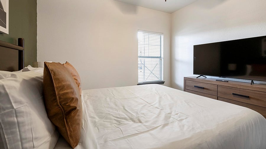 Furnished Finder property 1012719_4 photo 11