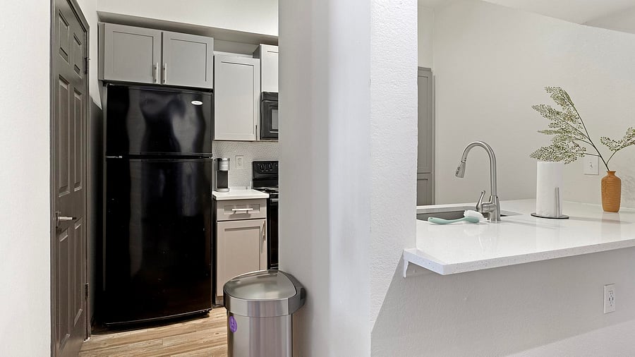 Furnished Finder property 1012719_4 photo 4
