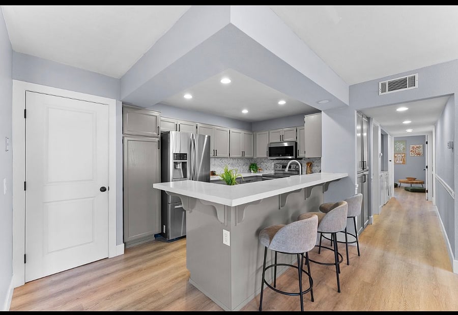 Furnished Finder property 1012720_1 photo 2
