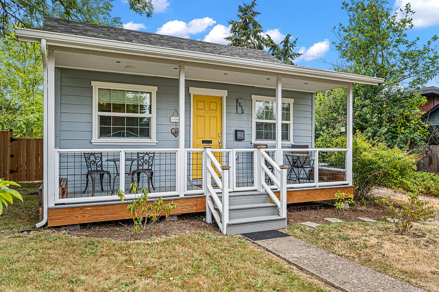 Summer cottage