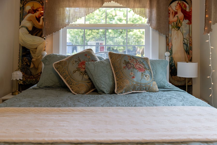 Vintage Bedroom