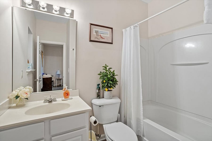 Furnished Finder property 1012725_1 photo 12