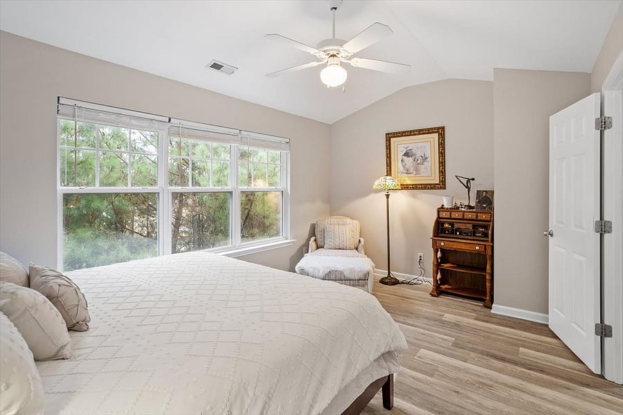 Furnished Finder property 1012725_1 photo 17