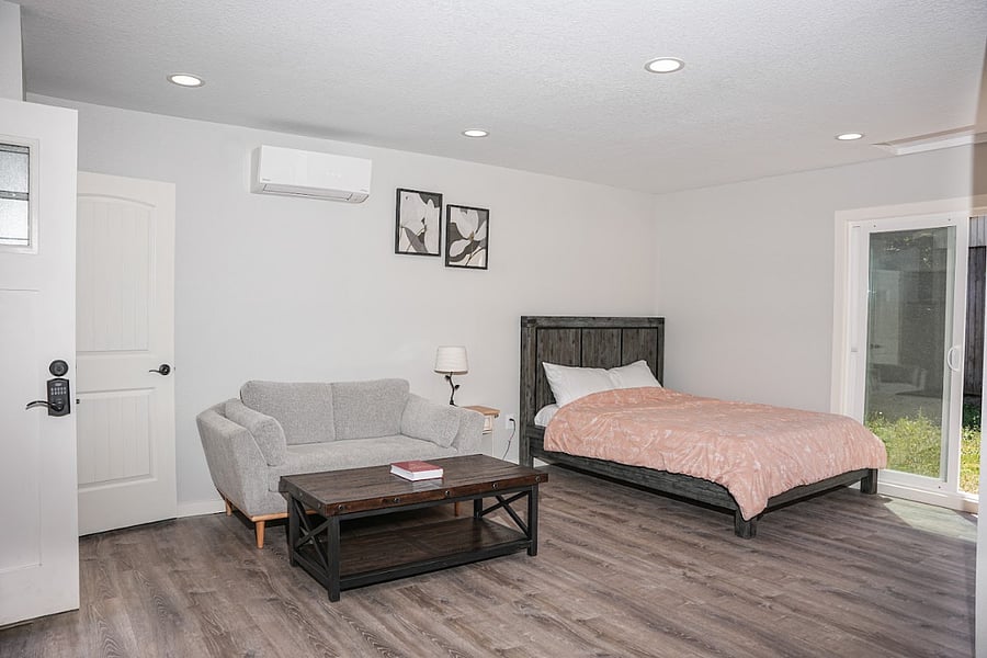 Furnished Finder property 1012727_1 photo 8