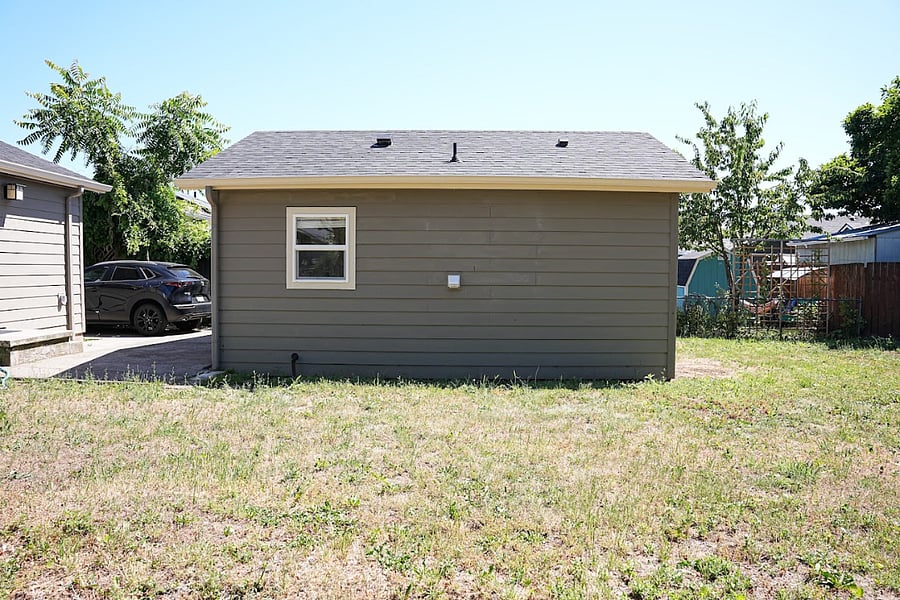 Furnished Finder property 1012727_1 photo 27