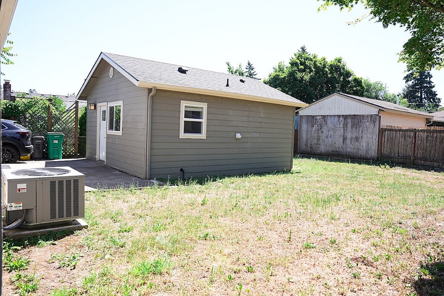 Furnished Finder property 1012727_1 photo 29