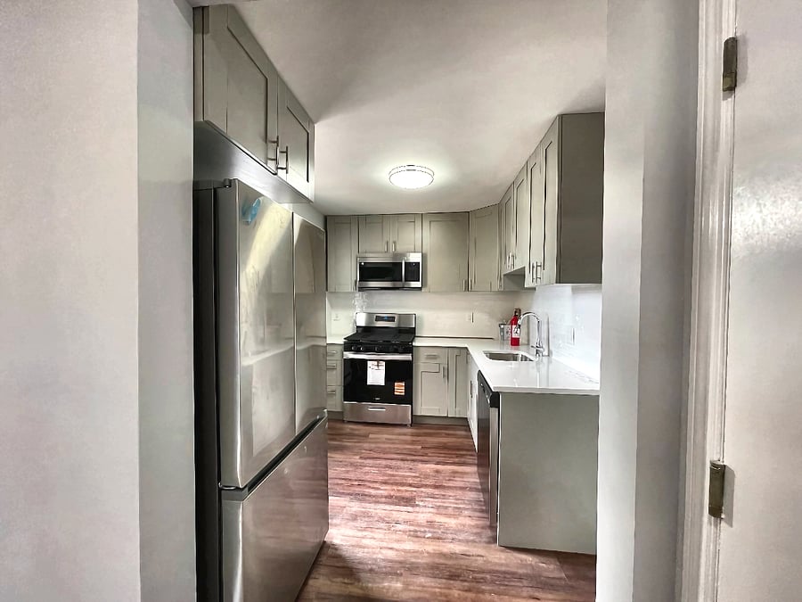 Furnished Finder property 1012731_1 photo 6