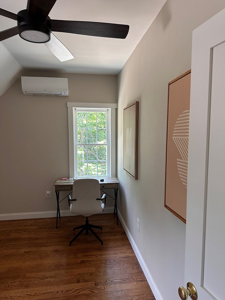 Office area in second bedroom