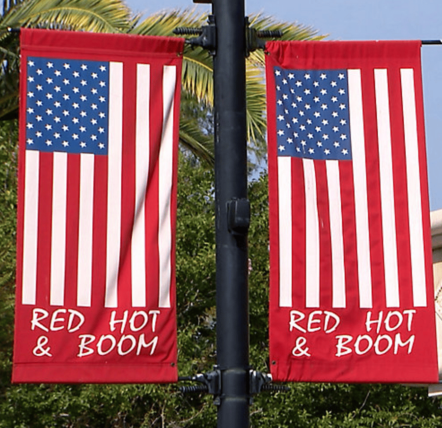 RED HOT & BOOM
