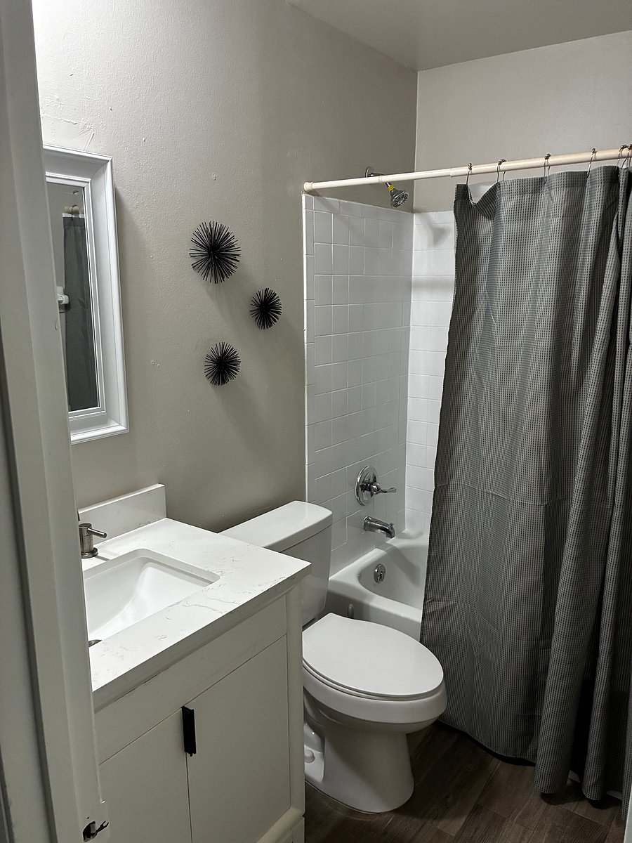 Furnished Finder property 1012754_1 photo 10