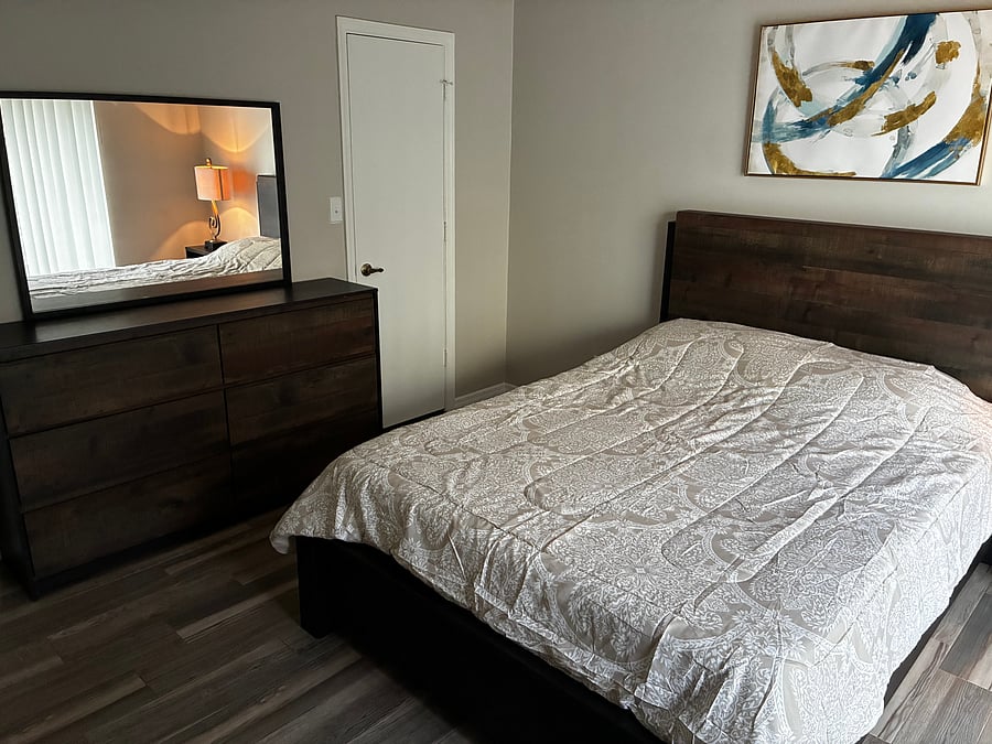 Furnished Finder property 1012754_1 photo 11