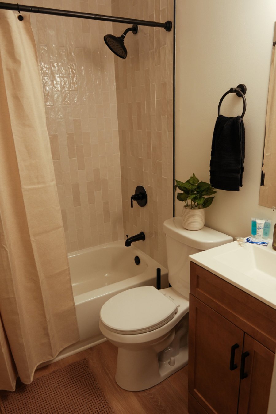 Furnished Finder property 1012761_1 photo 29
