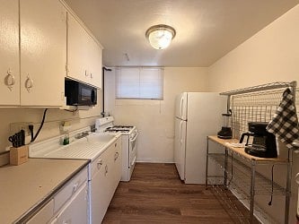 Furnished Finder property 1012763_1 photo 5