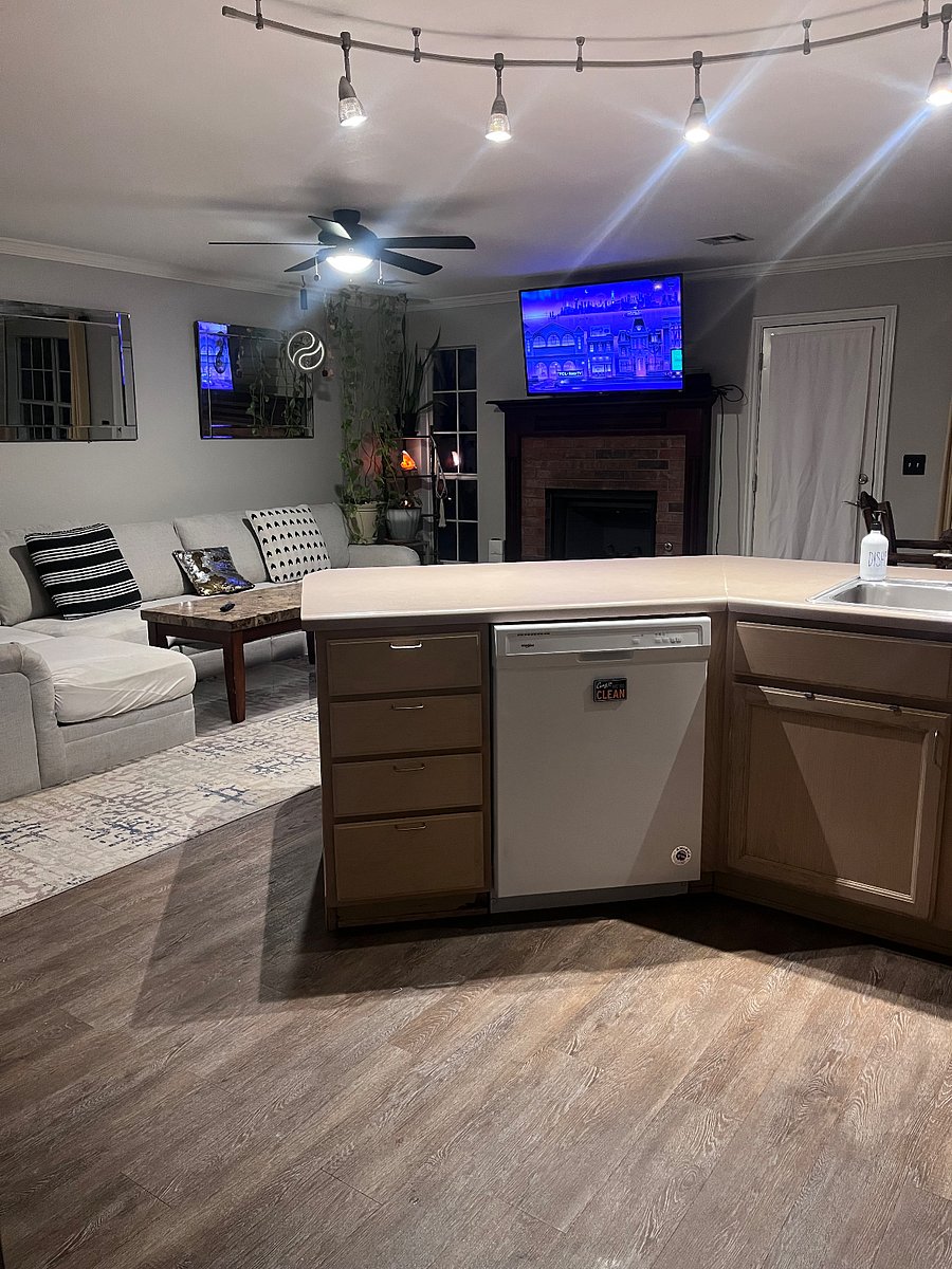 Furnished Finder property 1012764_1 photo 3