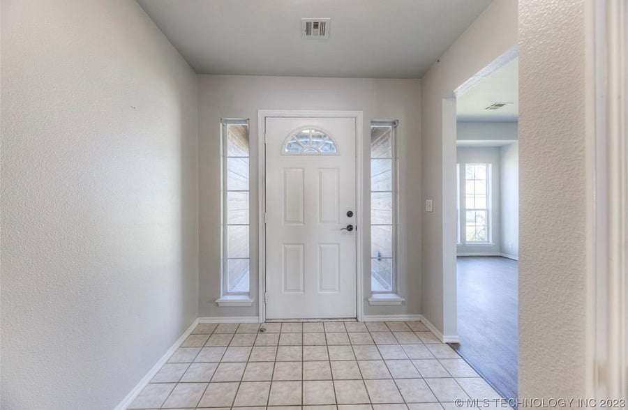 Furnished Finder property 1012764_1 photo 7
