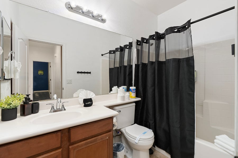 Furnished Finder property 1012780_1 photo 41