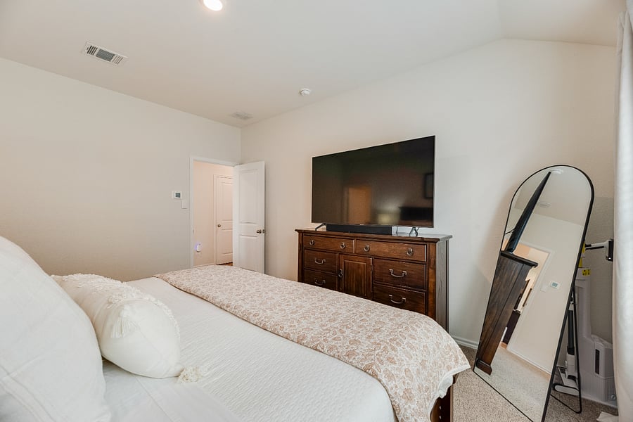 Furnished Finder property 1012784_1 photo 12