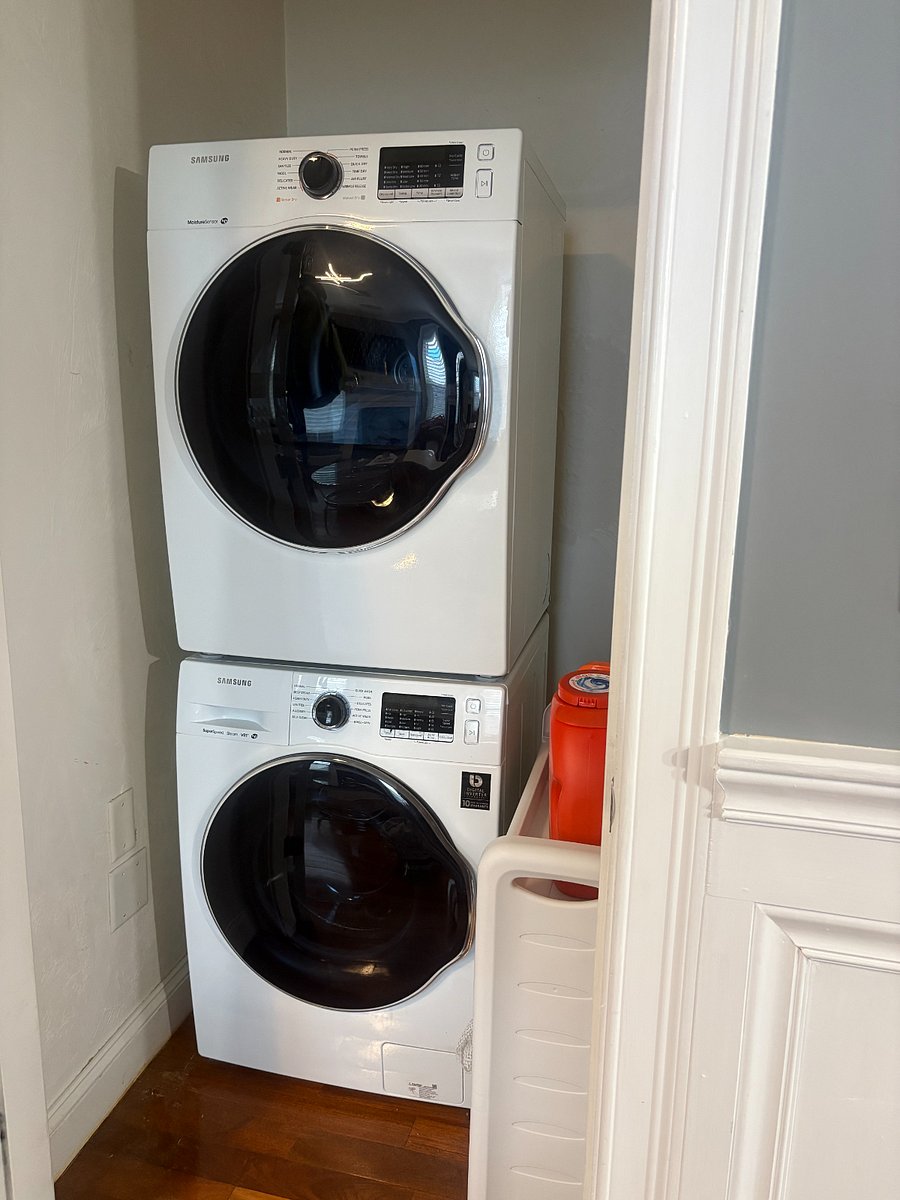 Furnished Finder property 1012799_1 photo 25