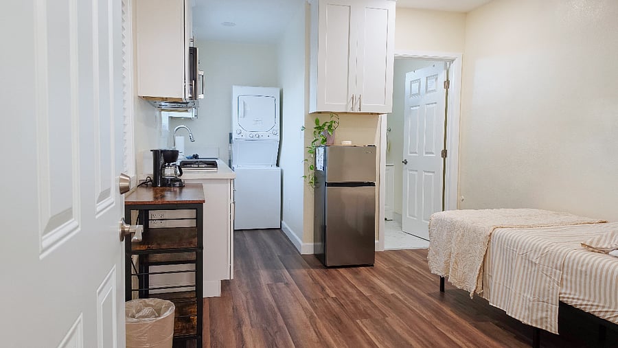 Furnished Finder property 1012815_1 photo 6