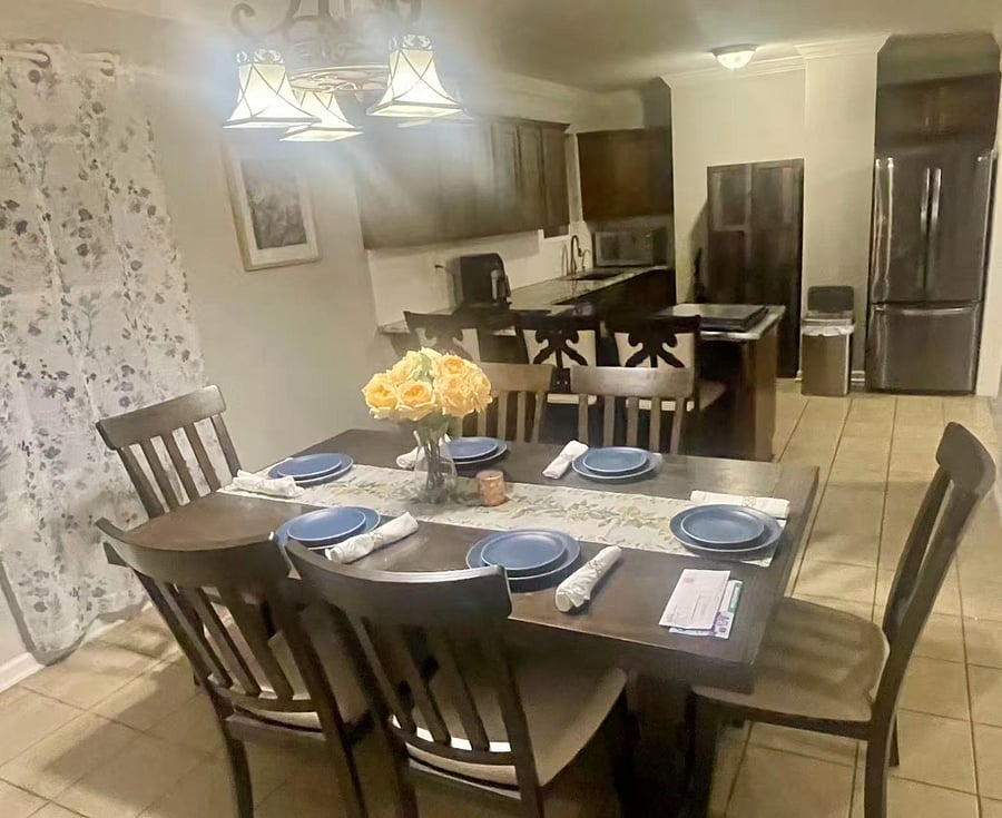 Furnished Finder property 1012818_1 photo 4