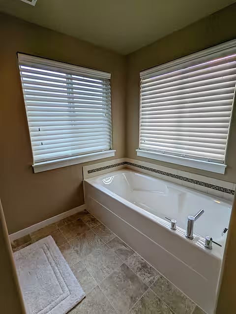 Furnished Finder property 1012839_1 photo 16