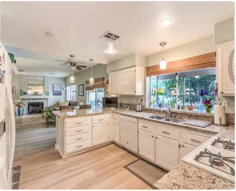 Furnished Finder property 1012840_1 photo 4