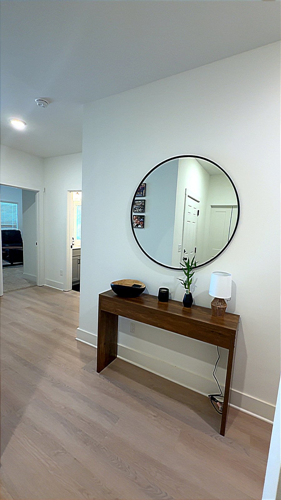 Furnished Finder property 1012846_1 photo 10