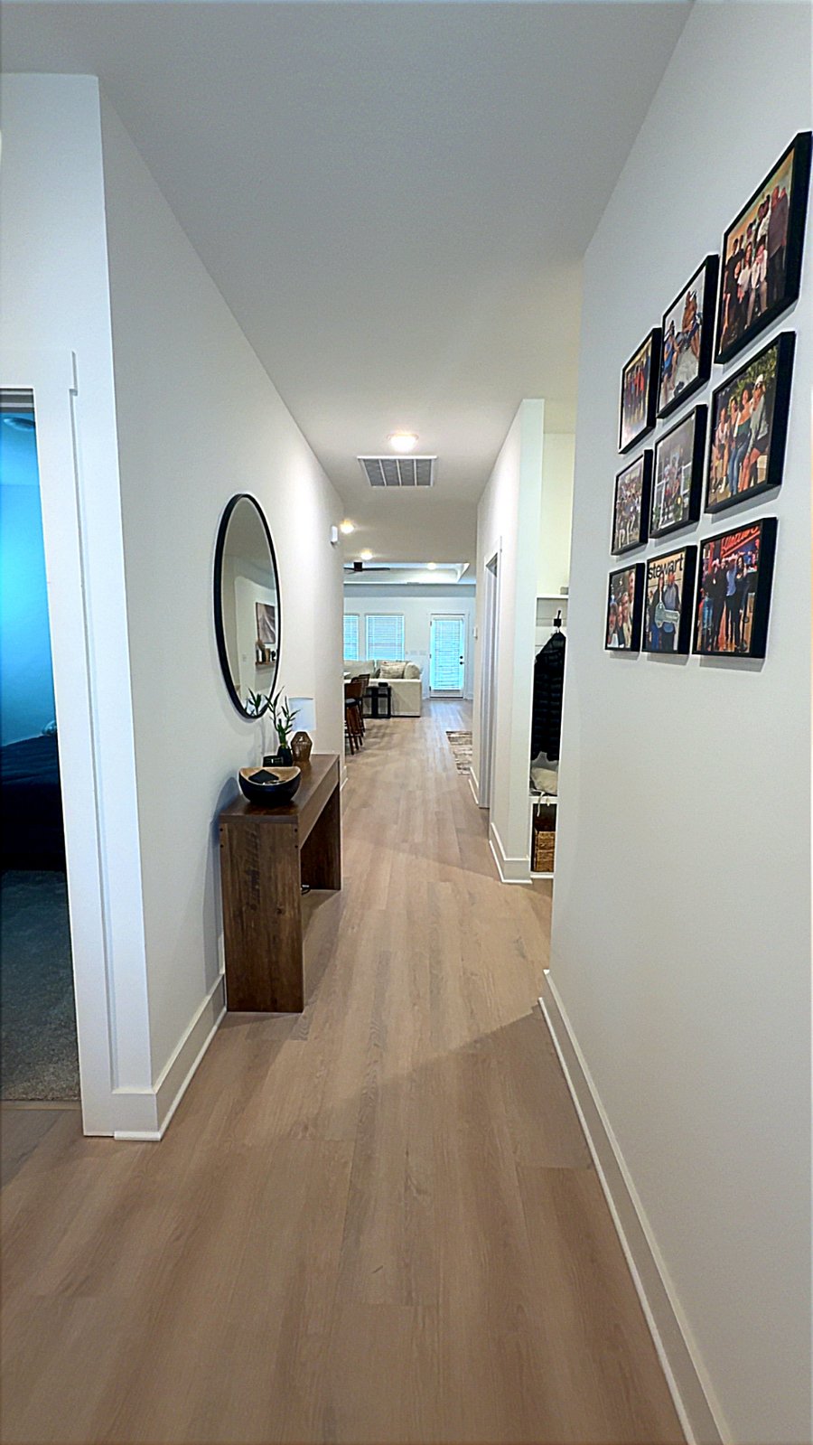 Furnished Finder property 1012846_1 photo 11