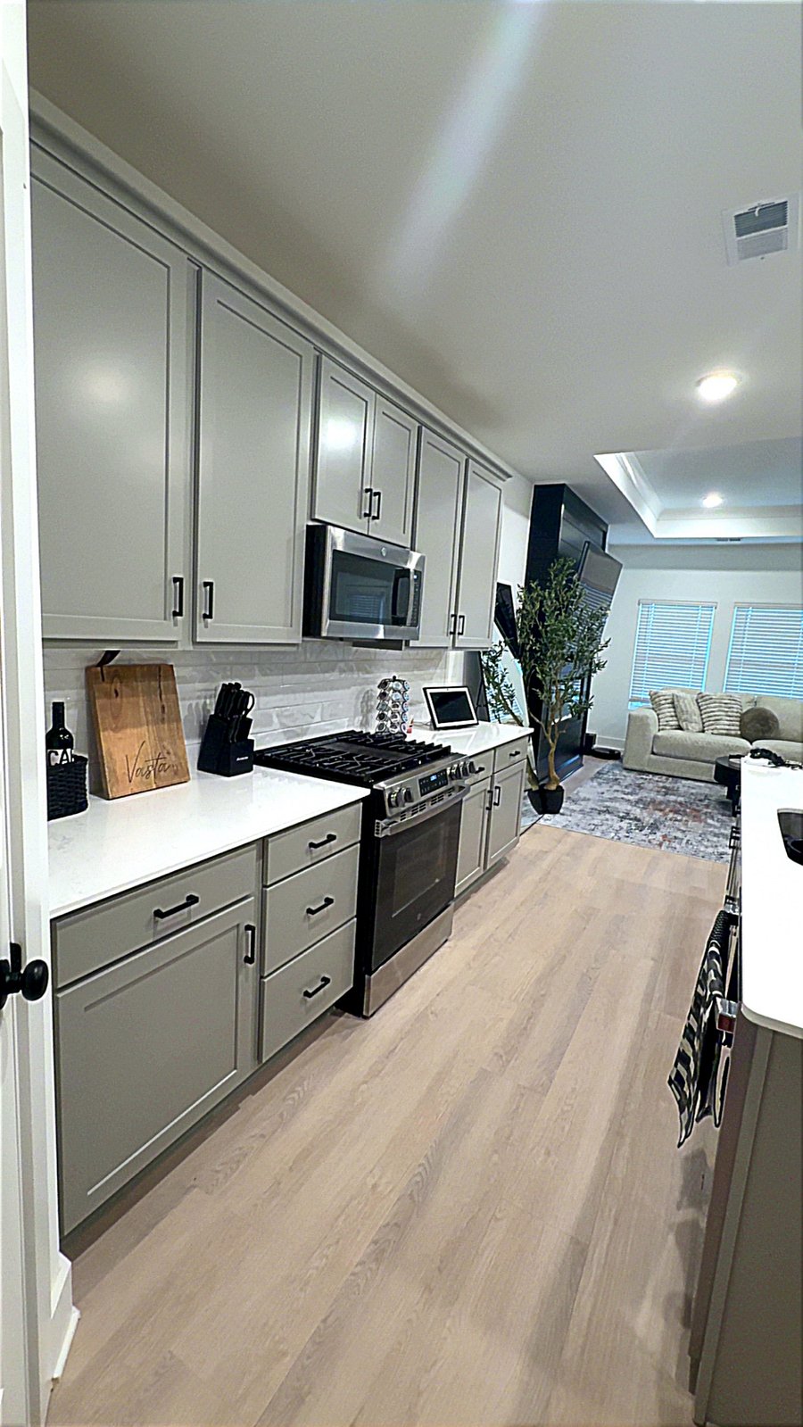 Furnished Finder property 1012846_1 photo 14