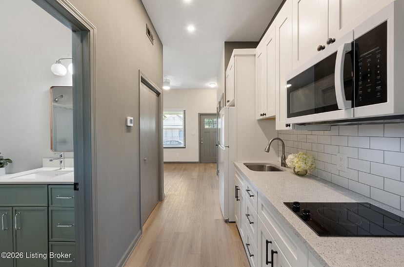Furnished Finder property 1012852_1 photo 8