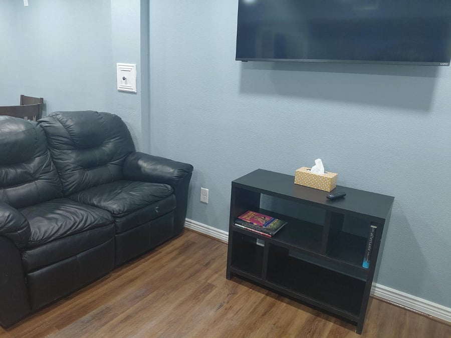 Furnished Finder property 1012855_2 photo 4
