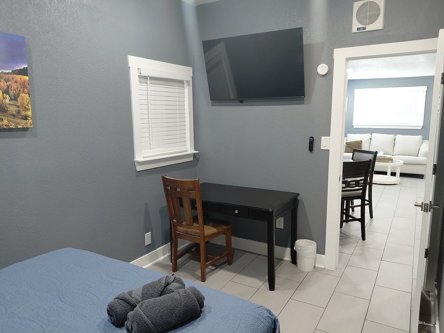 Furnished Finder property 1012855_3 photo 17