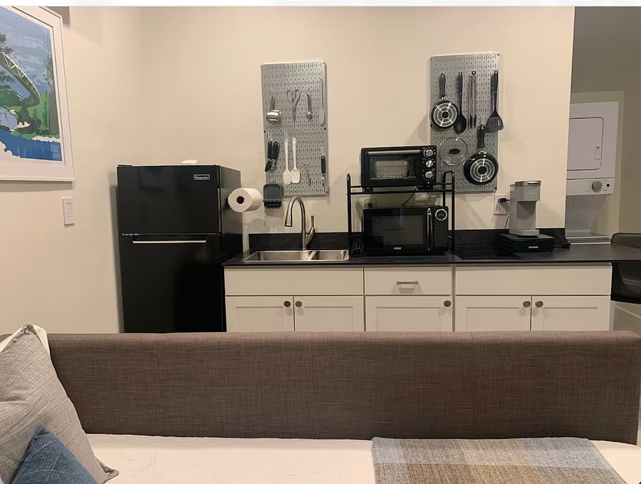 Furnished Finder property 1012857_1 photo 3