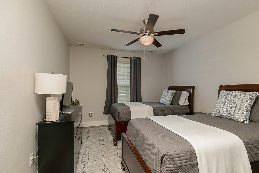 Furnished Finder property 1012877_1 photo 15