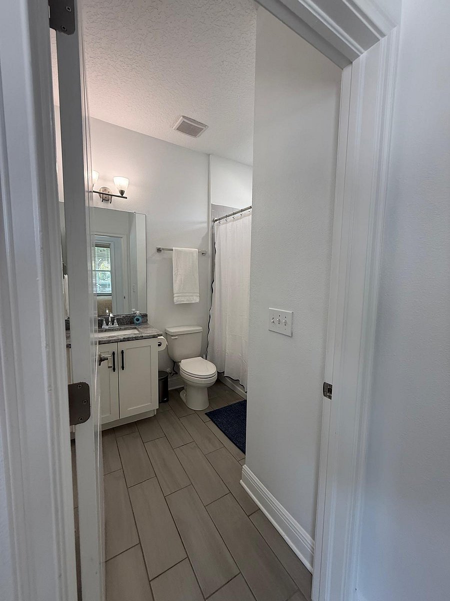 Furnished Finder property 1012882_1 photo 16